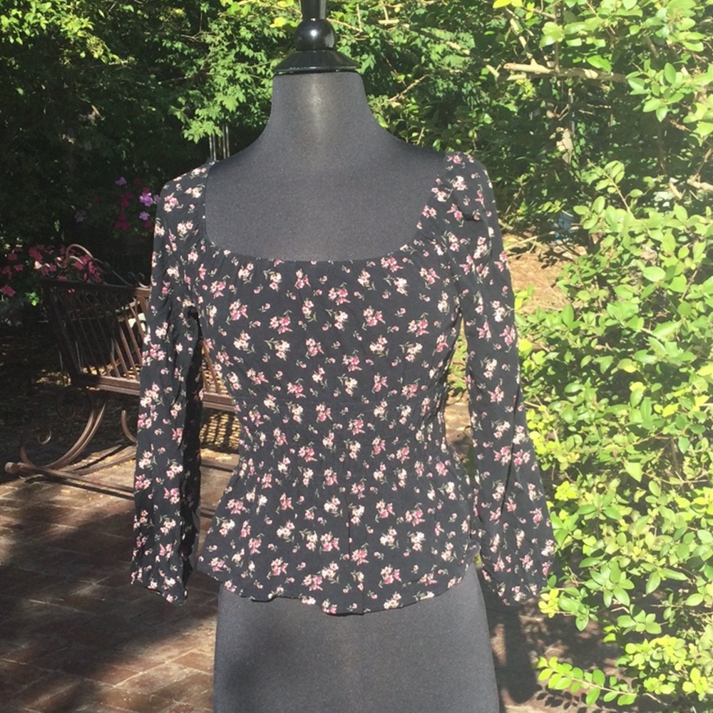 American Eagle Peasant top XS.